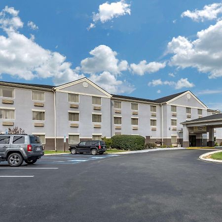 Comfort Inn&Suites Butler Exterior foto